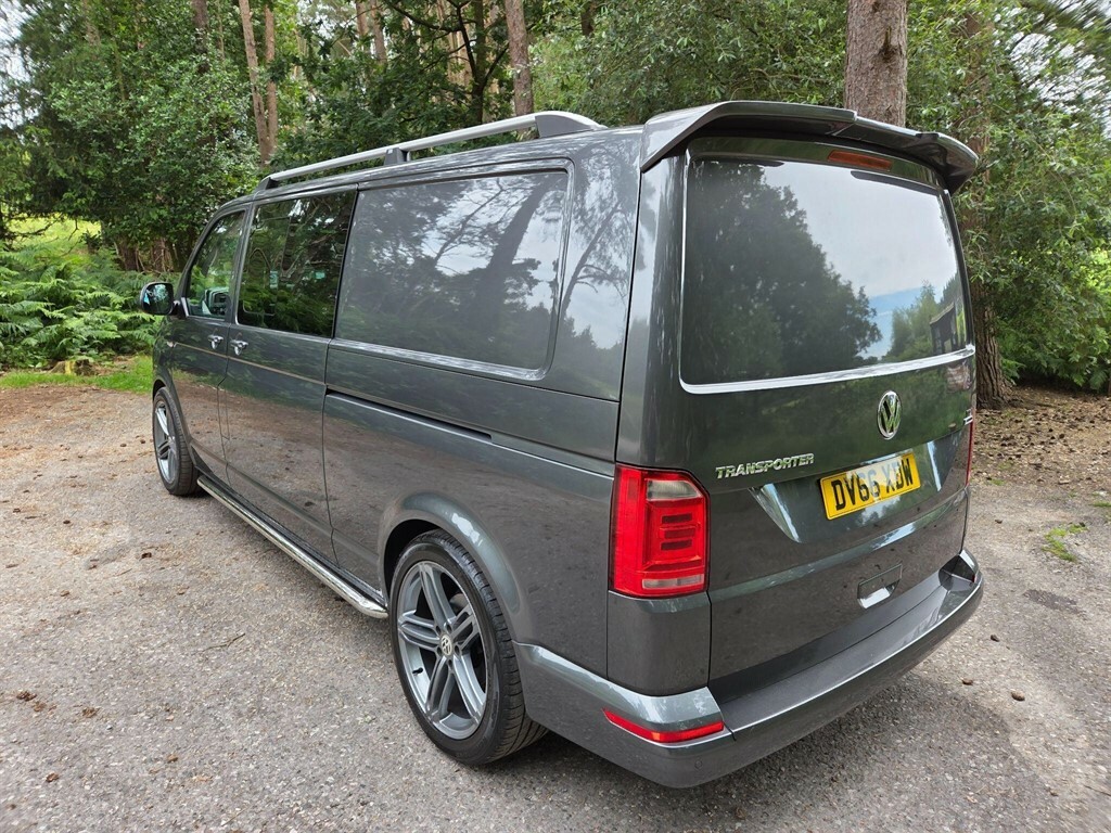 Volkswagen Transporter Transporter T26 Startline Red #15