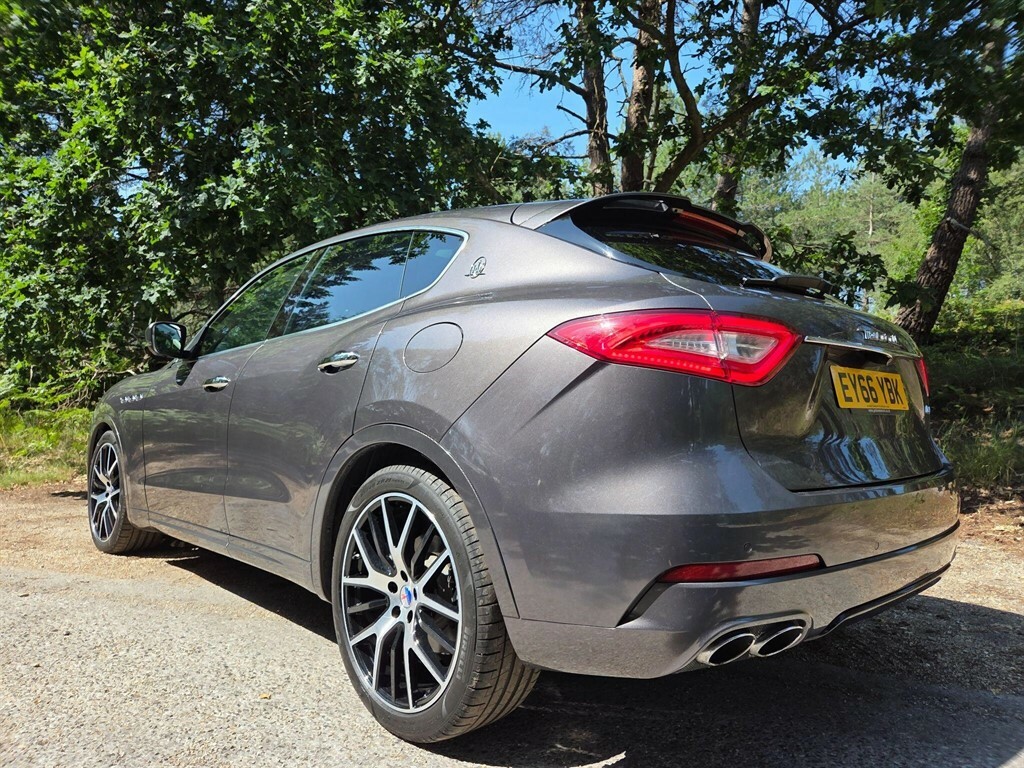Maserati Levante Levante D V6 Blue #14
