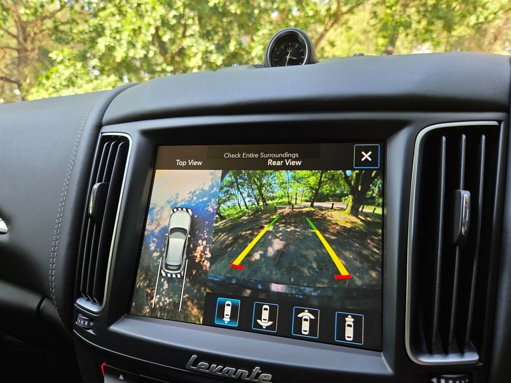 Maserati Levante Levante D V6 Blue #39