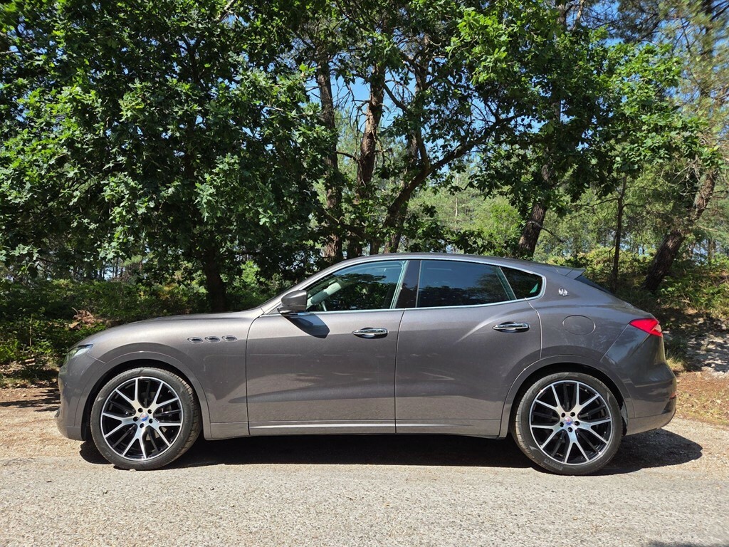 Maserati Levante Levante D V6 Blue #12