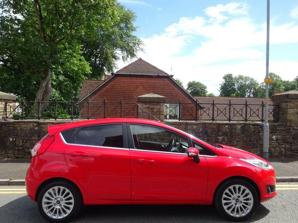 Ford Fiesta 1.5 Tdci Titanium Euro 5 FJ64PDK Red #5