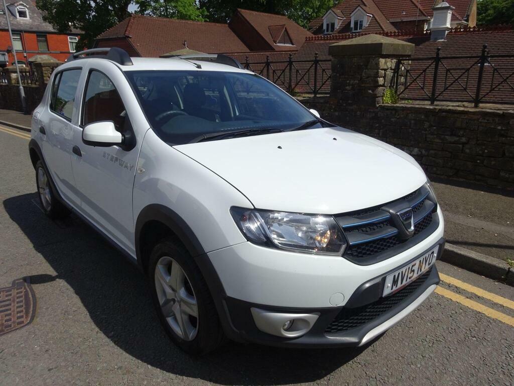 Dacia Sandero Stepway 1.5 Dci Laureate Euro 5 MV15NYO White #4