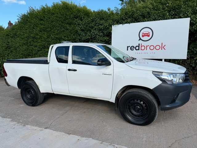 Toyota HILUX 2.4 D-4d Active Pickup Extended Cab Man White #3