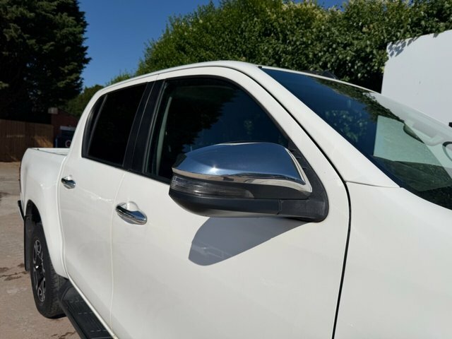 Toyota HILUX 2.4 D-4d Active Single Cab Pickup  #8