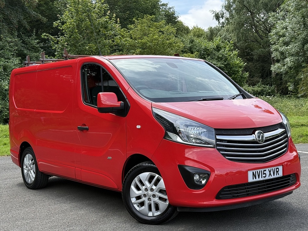 Vauxhall Vivaro 1.6 Cdti 2700 Biturbo Ecoflex Sportive Panel Van 5 Red