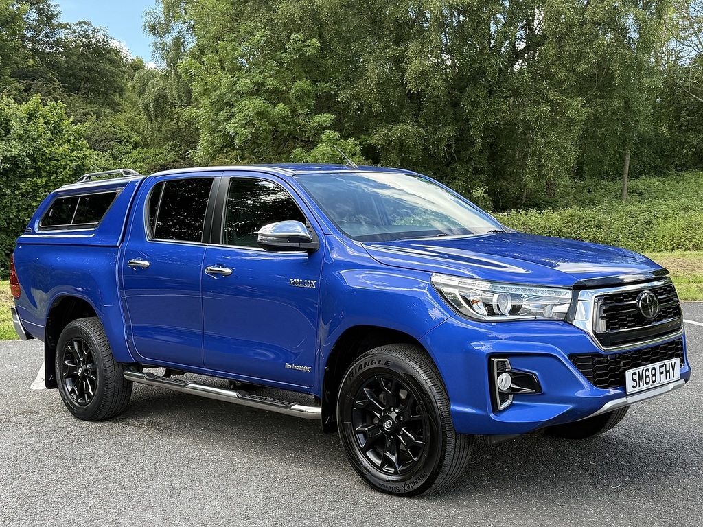 Toyota HILUX D-4d Invincible X Blue SM68FHY Blue #6