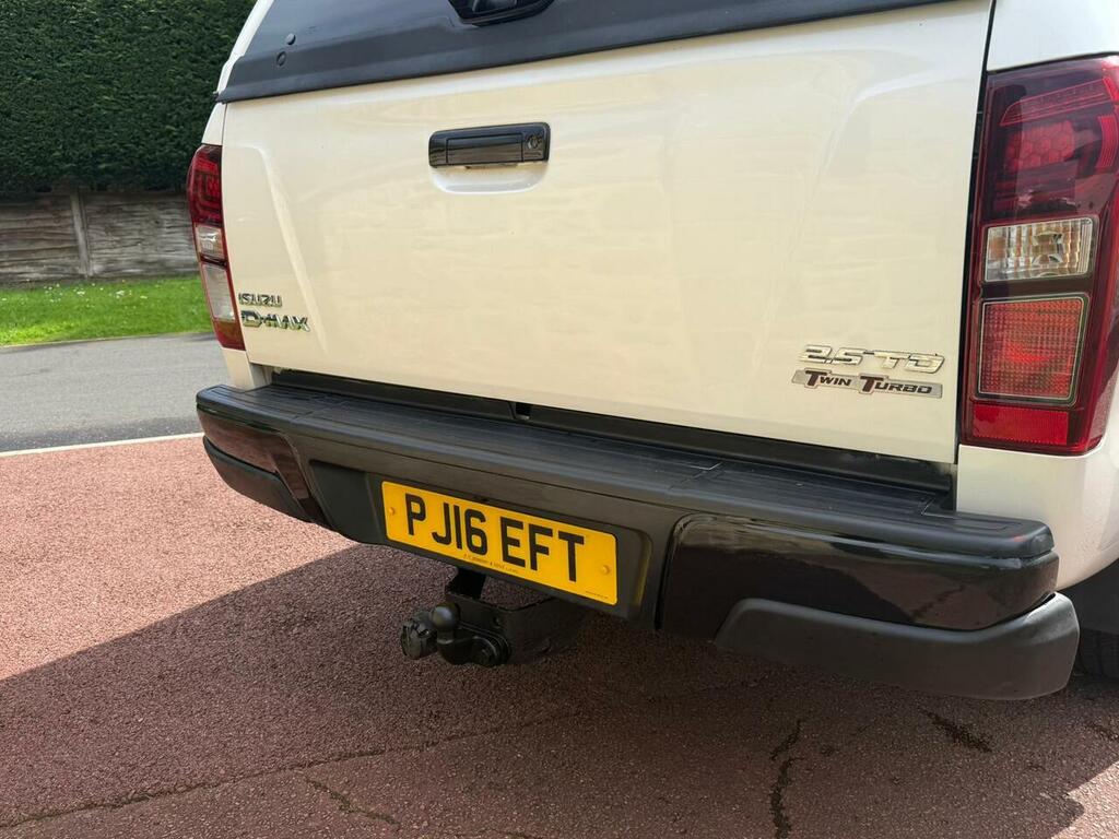 Isuzu D-Max Td Blade Dcb White #8