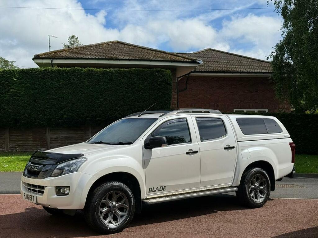Isuzu D-Max Td Blade White #4