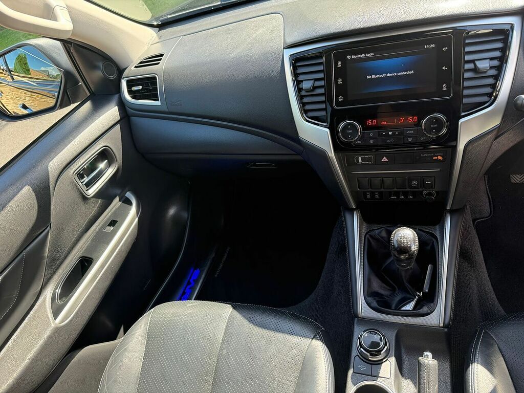 Mitsubishi L200 Di-d Dc Barbarian Pickup 2.2 Blue #13