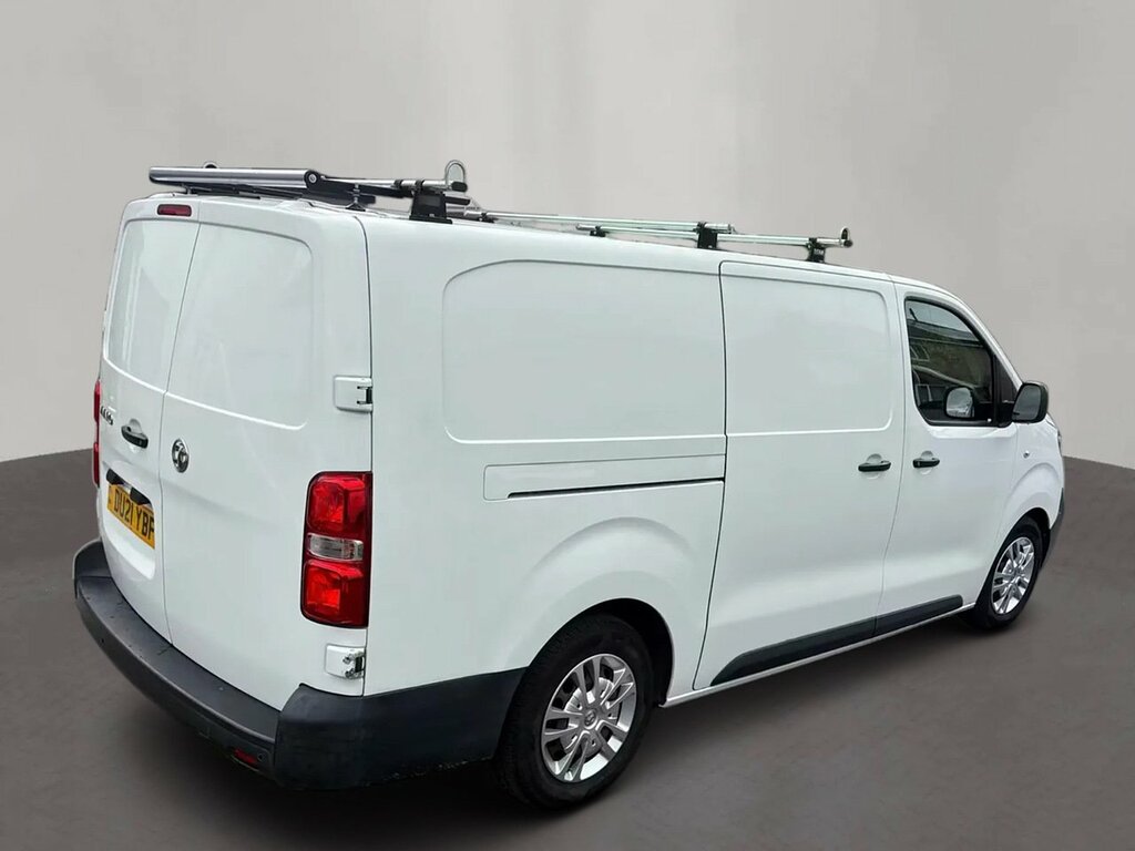 Vauxhall Vivaro Turbo D 2900 Dynamic White #2