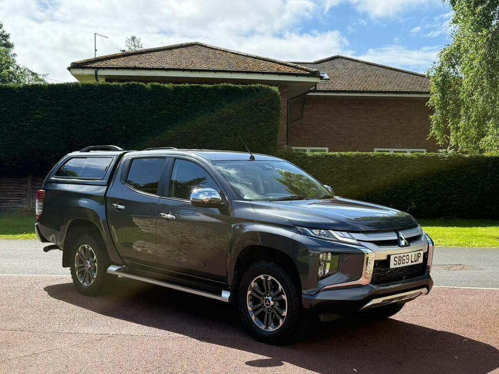 Mitsubishi L200 2.2 Di-d Dc Barbarian X Pickup Double Cab Dies Grey