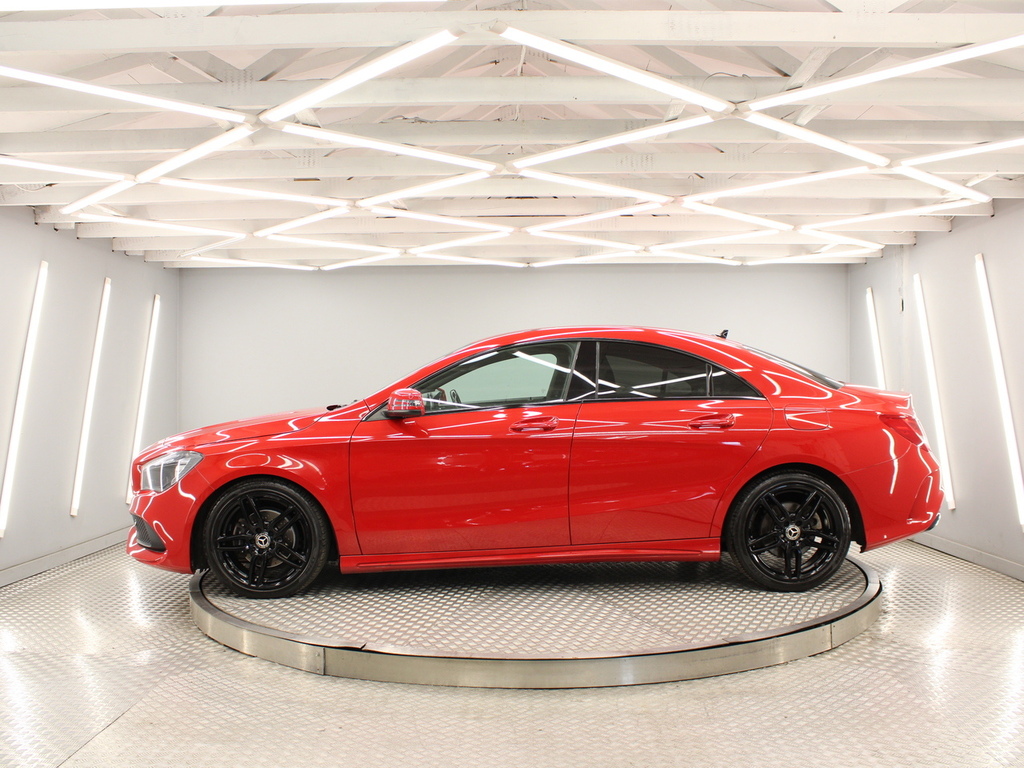 Mercedes-Benz CLA Class Cla 180 Amg Line Edition Red #2