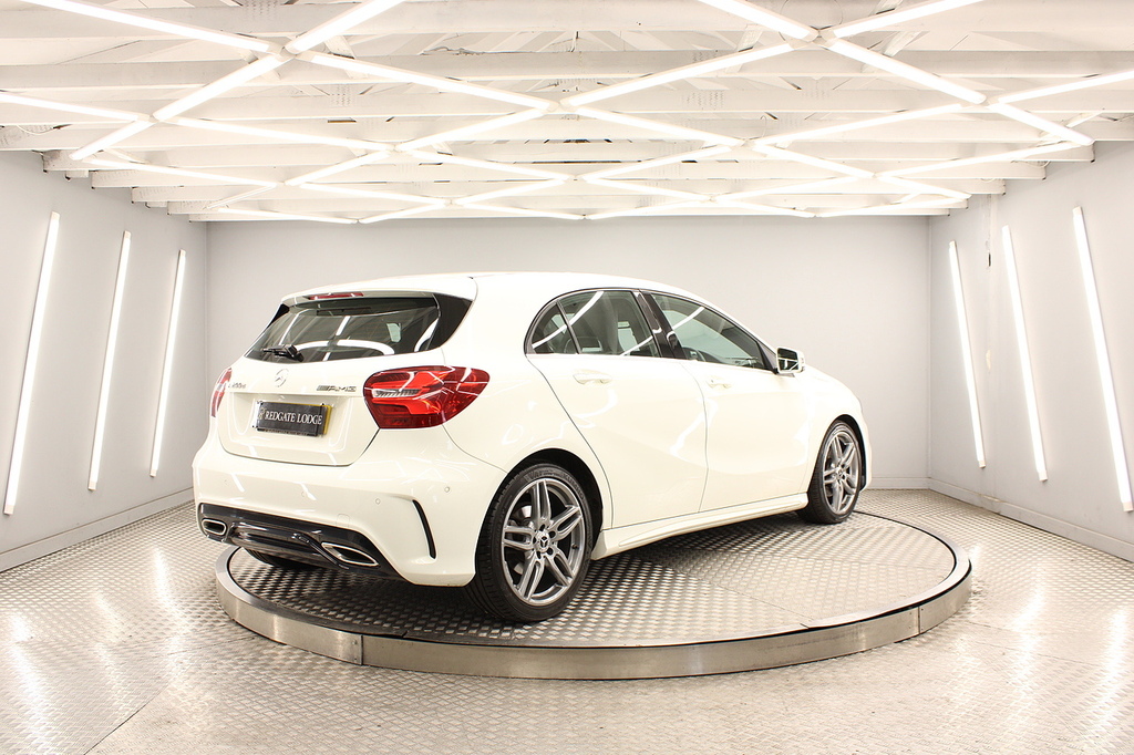 Mercedes-Benz A Class Hatchback KT67UYU White #3