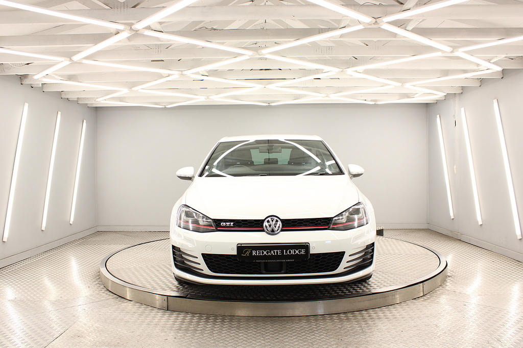Volkswagen Golf Hatchback PG16HWT White #6