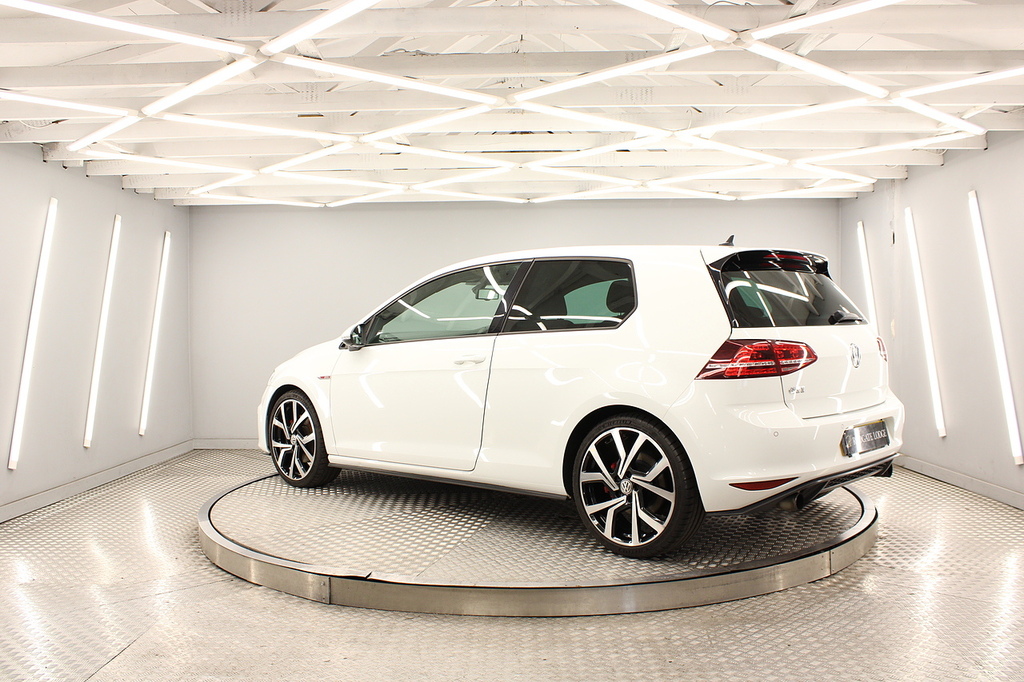 Volkswagen Golf Hatchback PG16HWT White #4