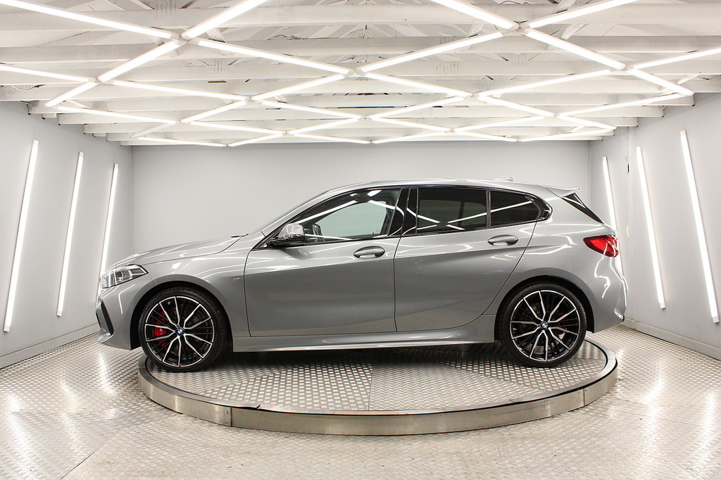 BMW 1 Series Hatchback YF73WVZ Grey #3