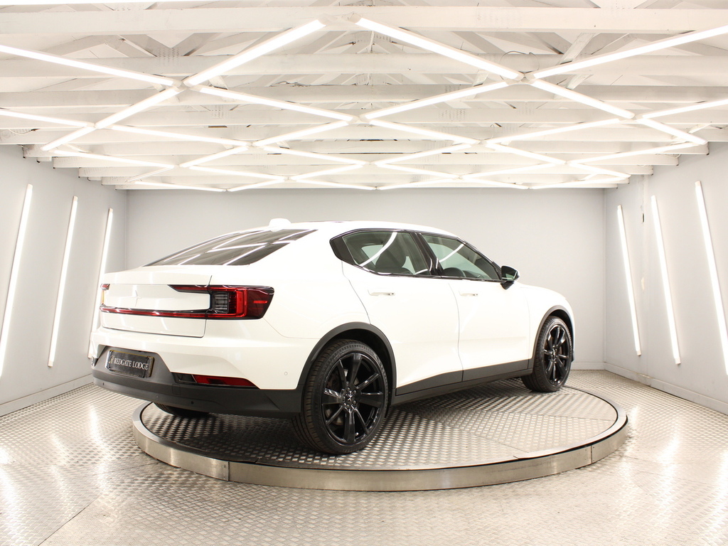 Polestar 2 Hatchback OE70KCV White #4