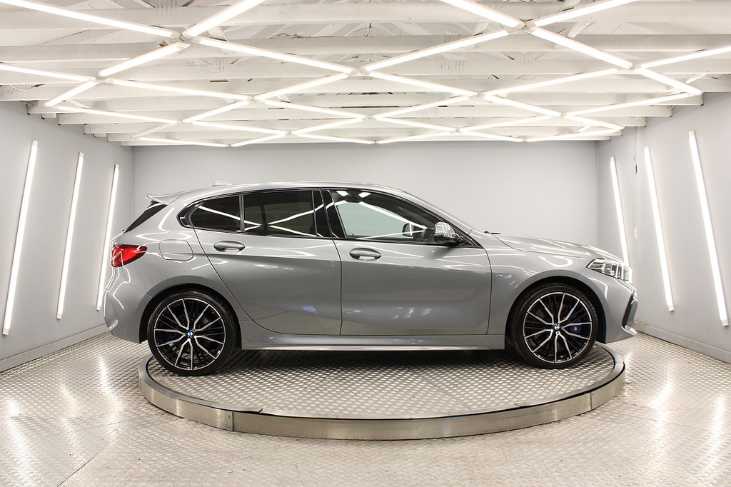 BMW 1 Series Hatchback YC24UNL Grey #2