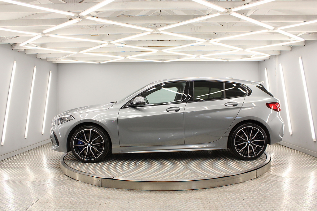 BMW 1 Series Hatchback YC24UNL Grey #3