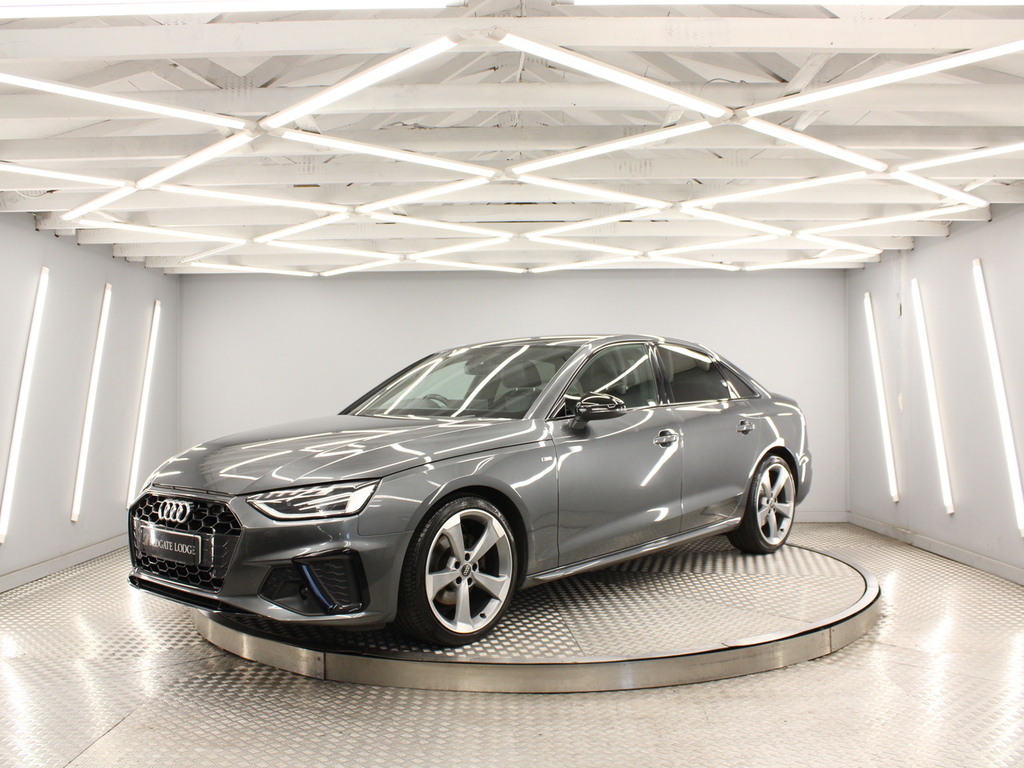 Audi A4 Black Edition KR20NBY Grey #5