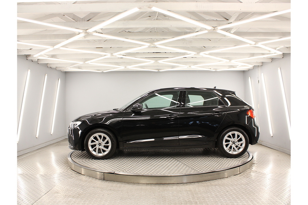 Audi A1 Hatchback RK72LPA Black #2