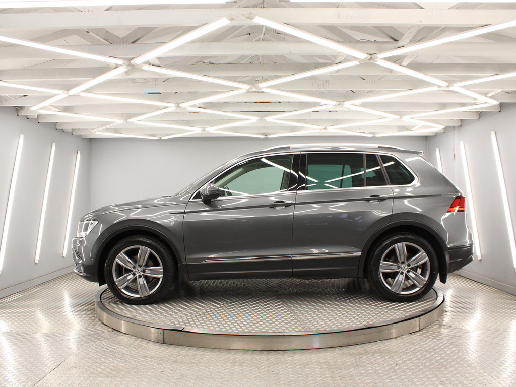 Volkswagen Tiguan Tiguan Match Tdi NXZ8887 Grey #3