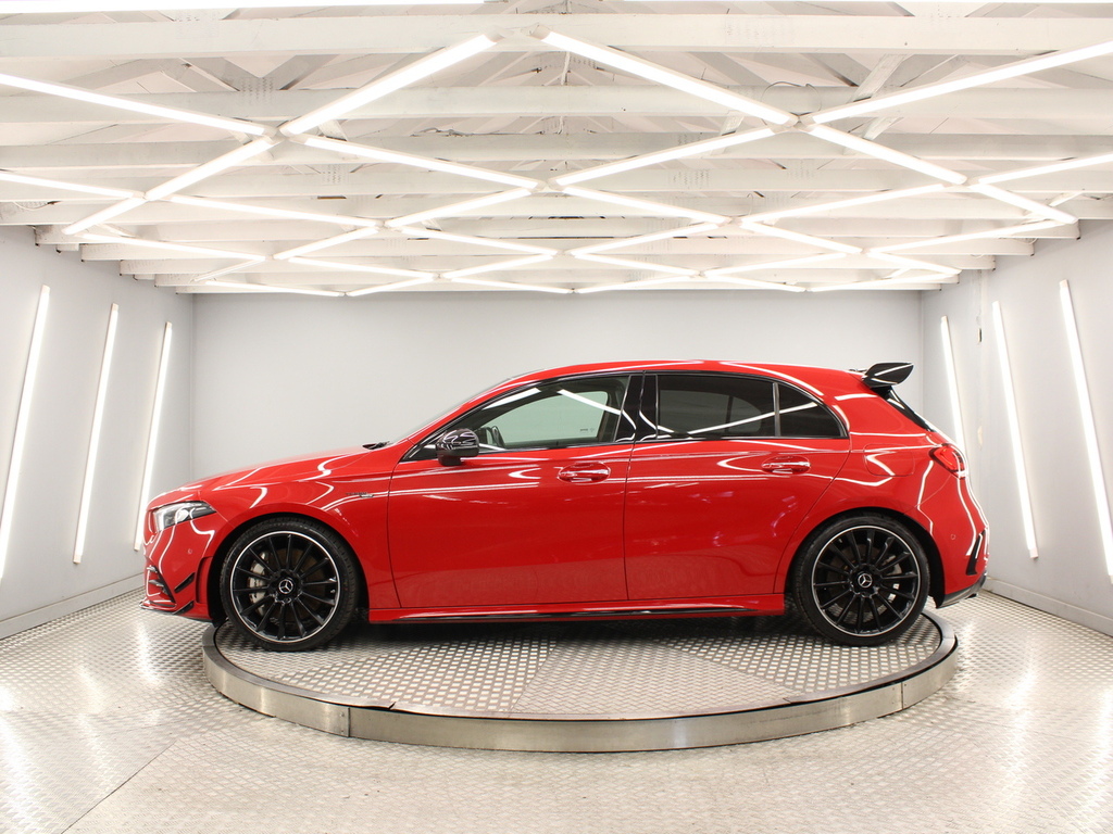 Mercedes-Benz A Class Amg A 35 4Matic Premium KW19WNJ Red #2