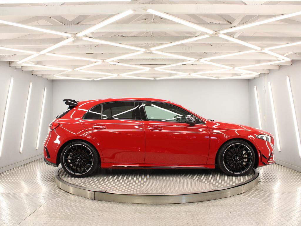 Mercedes-Benz A Class Amg A 35 4Matic Premium Red