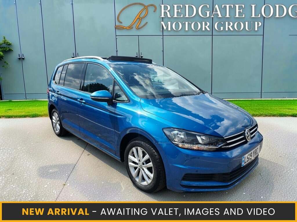 Volkswagen Touran Mpv Blue