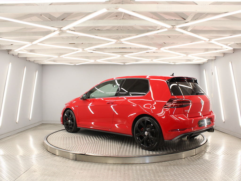 Volkswagen Golf Hatchback DA67YZB Red #5