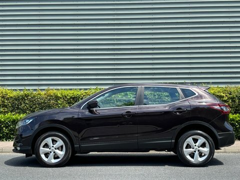 Nissan Qashqai Dig-t Acenta Premium Black #4