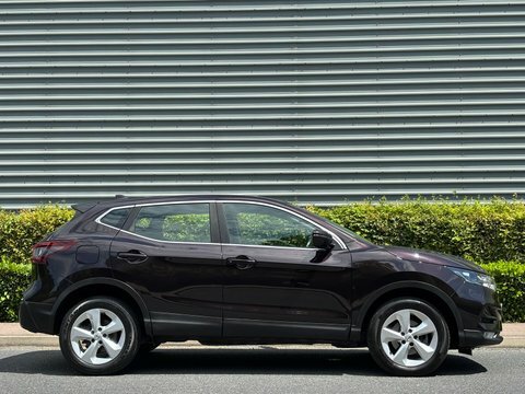 Nissan Qashqai Dig-t Acenta Premium Black #5