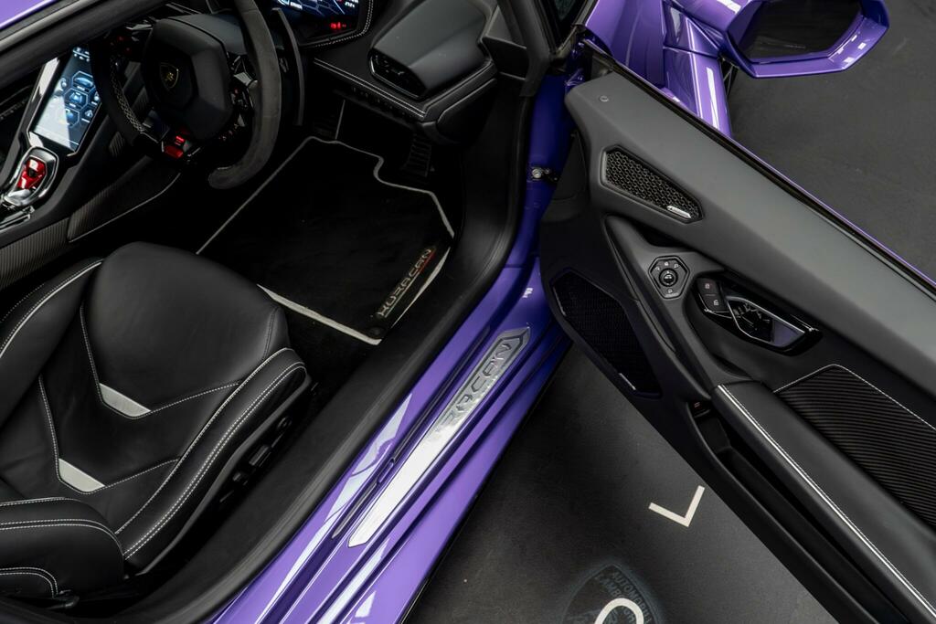 Lamborghini Huracan   #28