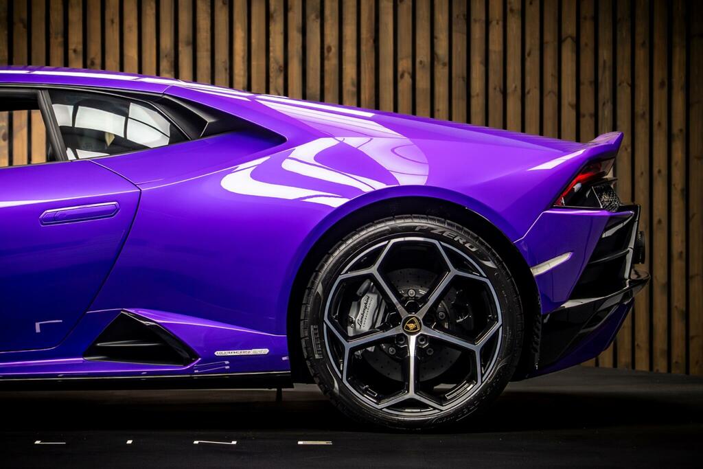 Lamborghini Huracan   #17