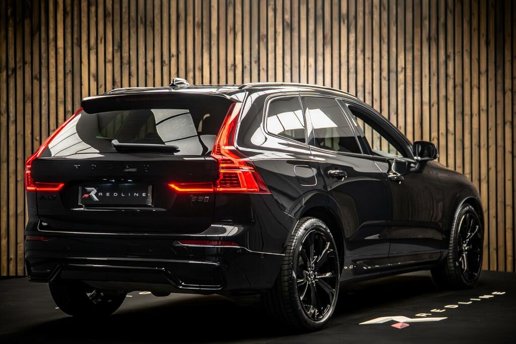 Volvo XC60 2.0 B5 Mhev Ultimate Black Edition Awd Euro 6 SV24ZUA Black #4