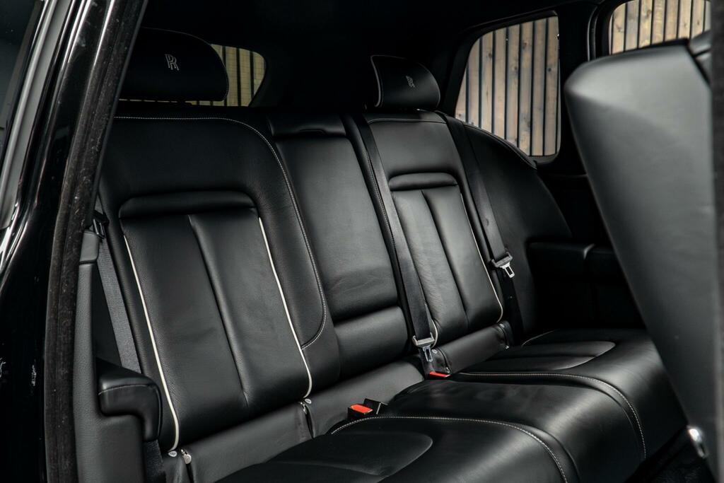 Rolls-Royce Cullinan 5dr Auto Black #51