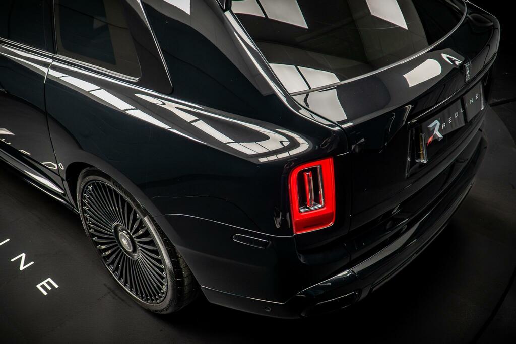 Rolls-Royce Cullinan 5dr Auto Black #19