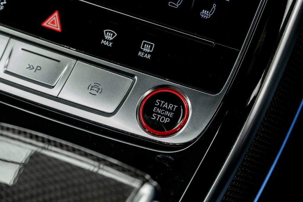 Audi S8 4.0 Tfsi V8 Vorsprung Saloon Tiptronic Black #37