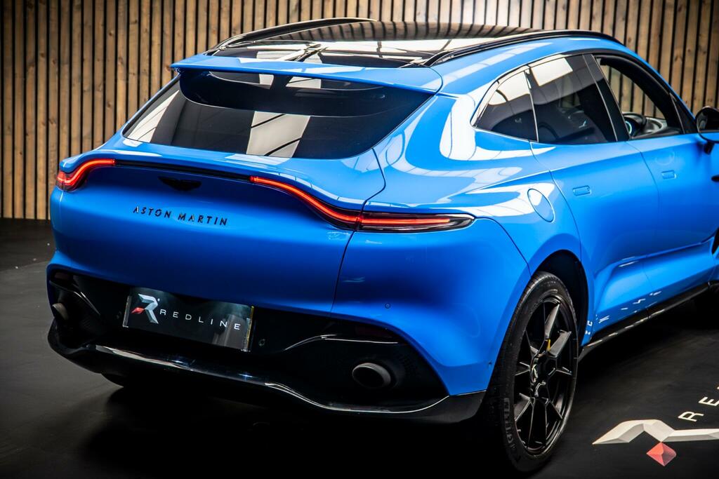 Aston Martin DBX V8 Grey #22
