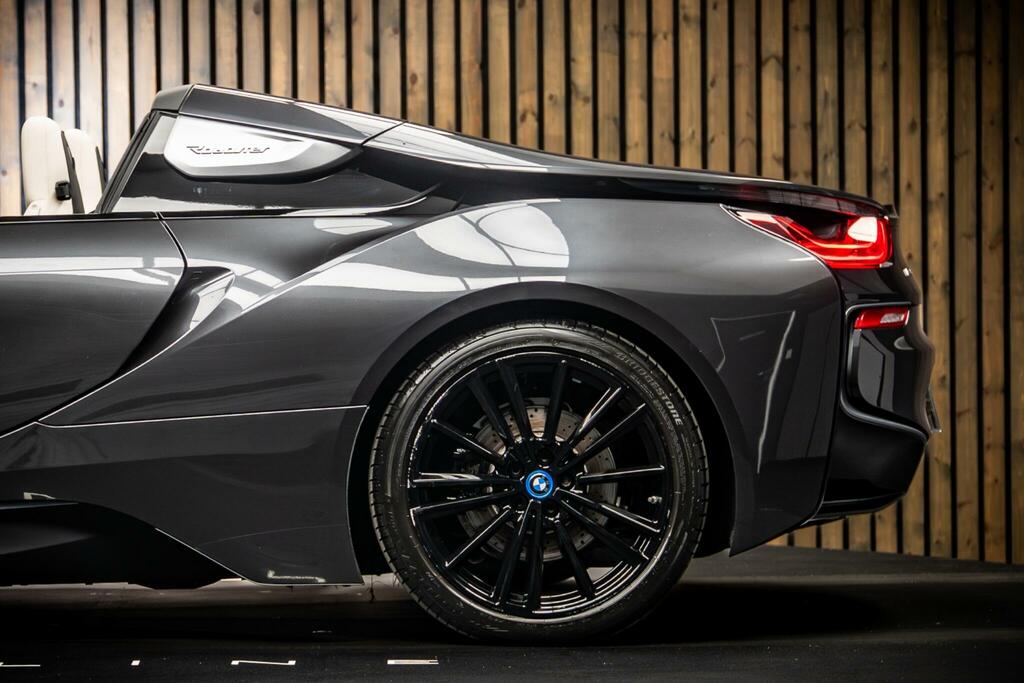 BMW i8 2dr Auto Grey #19