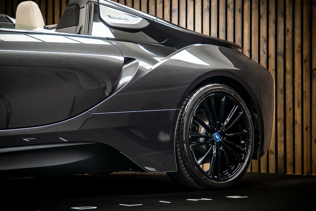 BMW i8 2dr Auto Grey #16