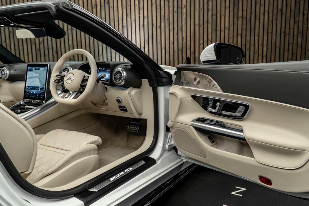 Mercedes-Benz SL Class Sl 55 4Matic Premium Plus White #31