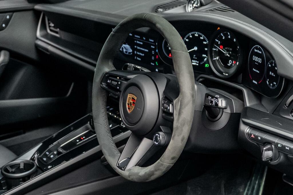 Porsche 911 Targa 4 Gts Silver #28