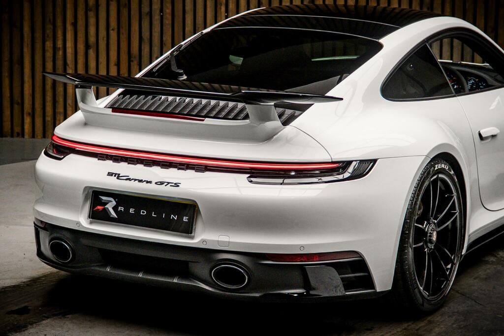 Porsche 911 Targa 4 Gts Silver #22