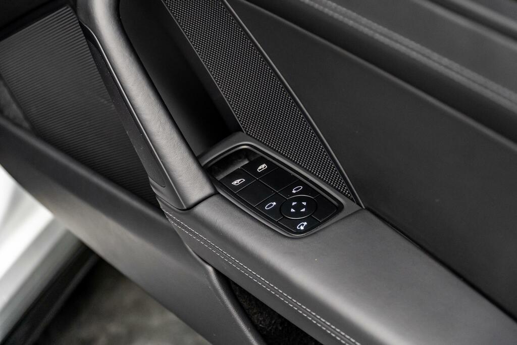 Porsche 911 Targa 4 Gts Silver #38