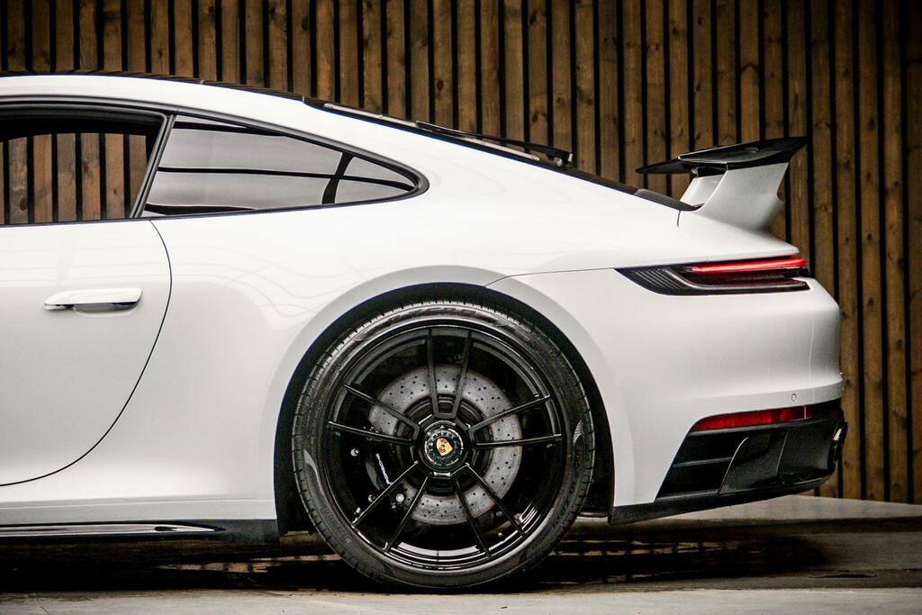 Porsche 911 Targa 4 Gts Silver #18