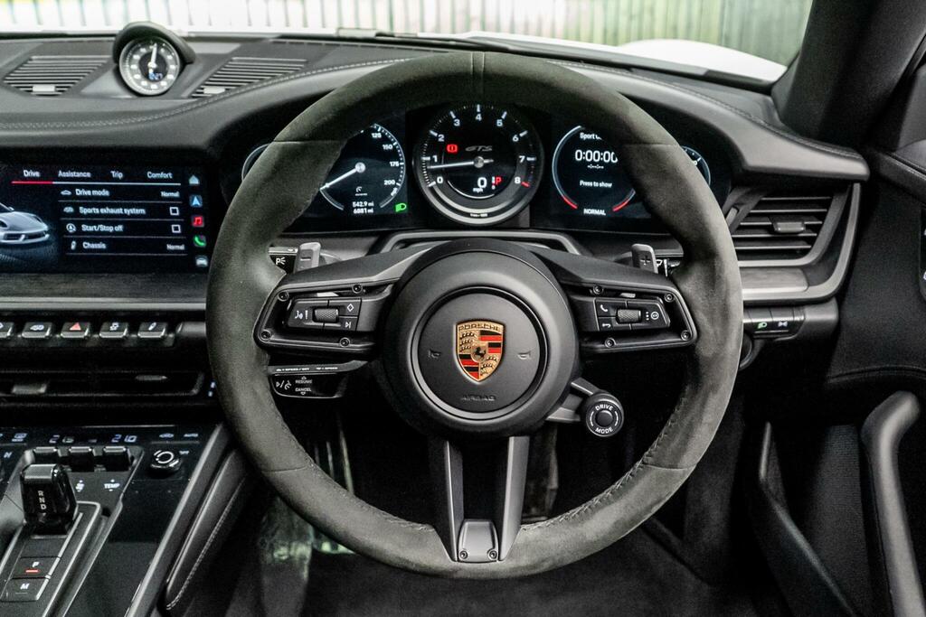 Porsche 911 Targa 4 Gts Silver #26