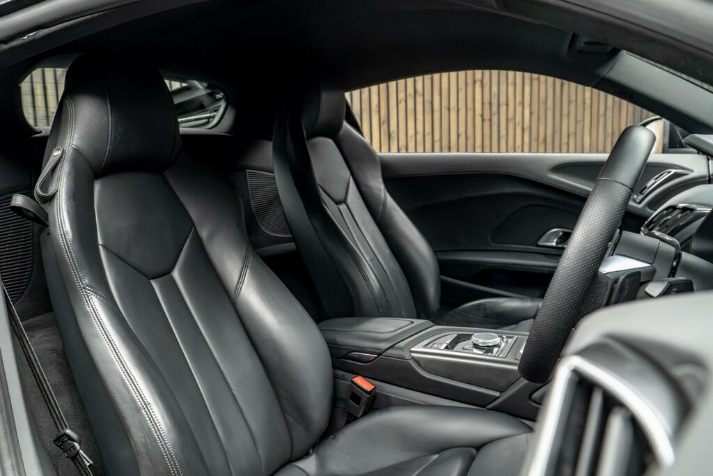 Audi R8 5.2 Fsi V10 Performance S Tronic Euro 6 Ss Black #2