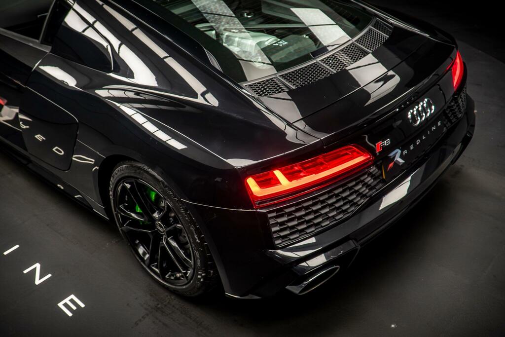 Audi R8 Audi Spyder 5.2 Fsi V10 Quattro Performance Ed White #19