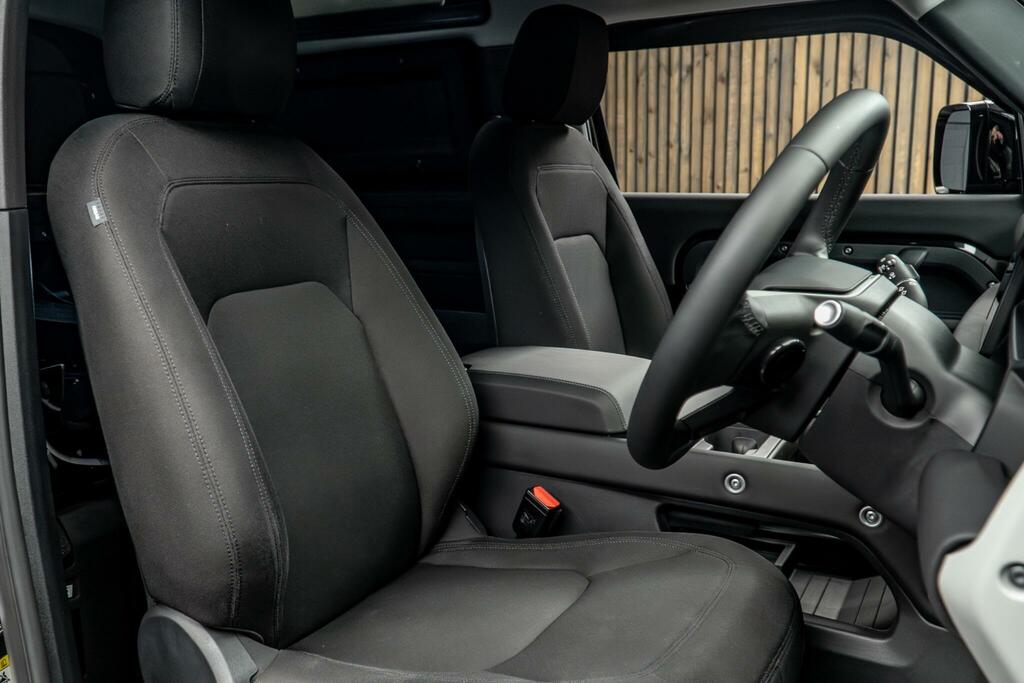 Land Rover Defender 90 3.0 D250 Mhev Hard Top Suv 4Wd Swb Euro 6 S Black #2